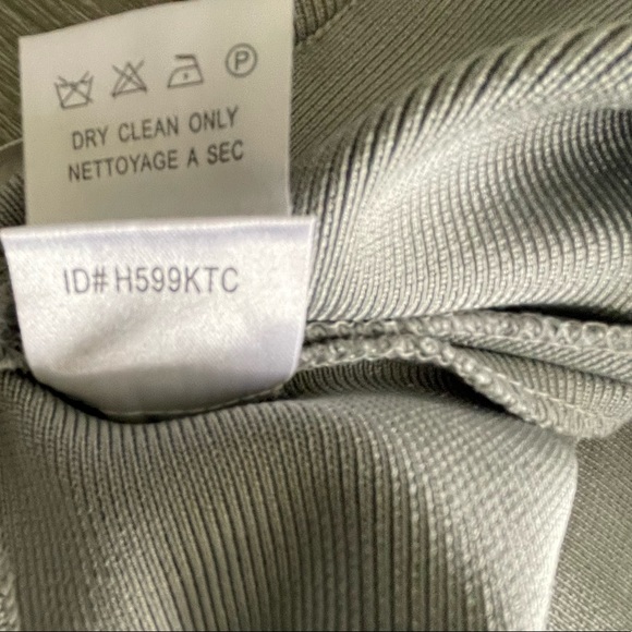 Herve Leger Woman’s Grey 2-Piece Long Sleeve Bandage Dress Size XS/S - Picture 12 of 12